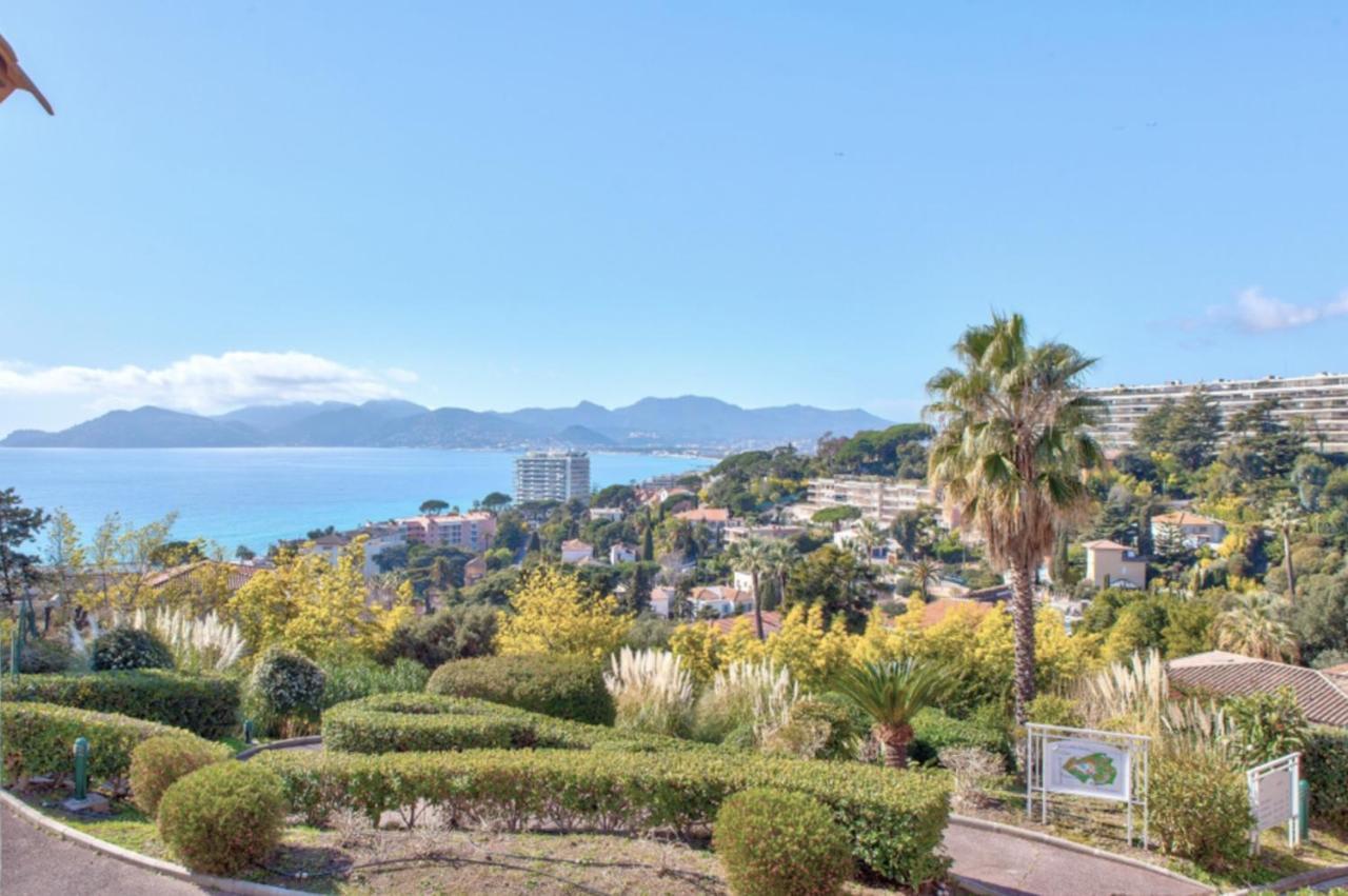 Appt Vue Mer Exceptionnelle Sur Baie De Cannes Exterior photo